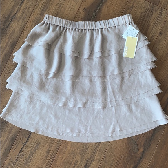MICHAEL Michael Kors Dresses & Skirts - ✨NEW✨ Michael Kors Skirt! MICHAEL Michael Kors Dresses & Skirts - ✨NEW✨ Michael Kors Skirt!